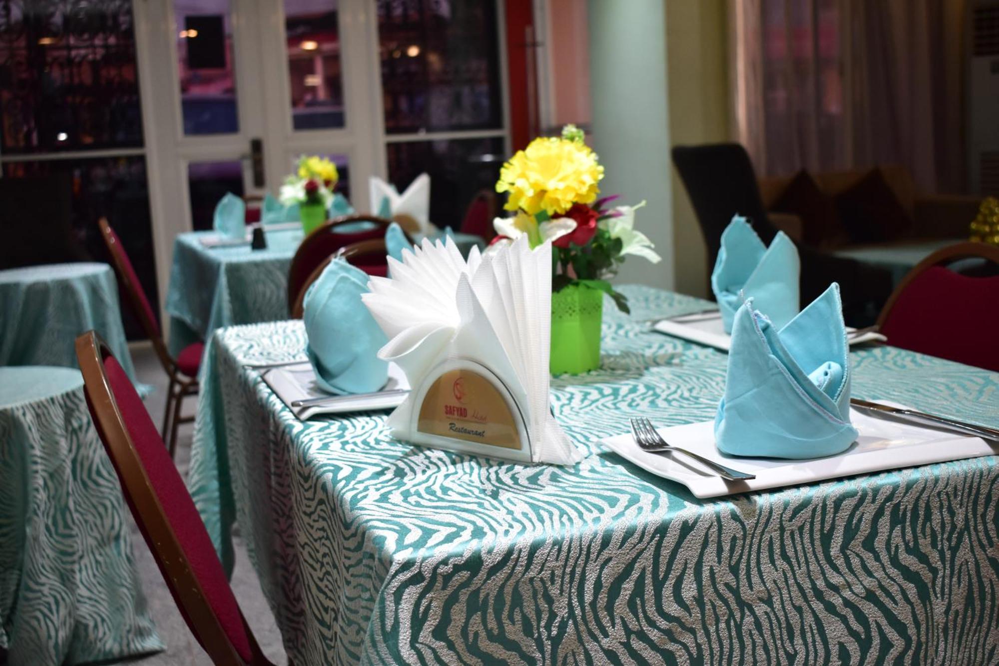Yaoundé Safyad Hotel מראה חיצוני תמונה