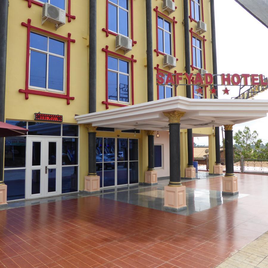 Yaoundé Safyad Hotel מראה חיצוני תמונה