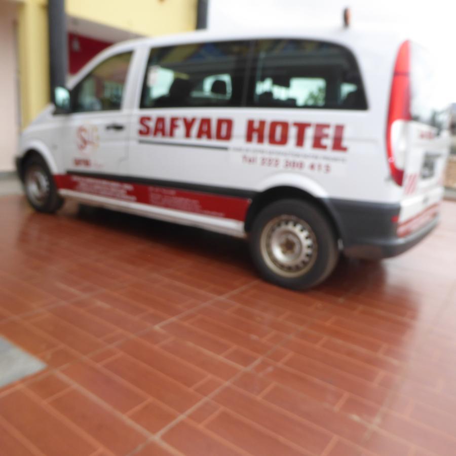 Yaoundé Safyad Hotel מראה חיצוני תמונה
